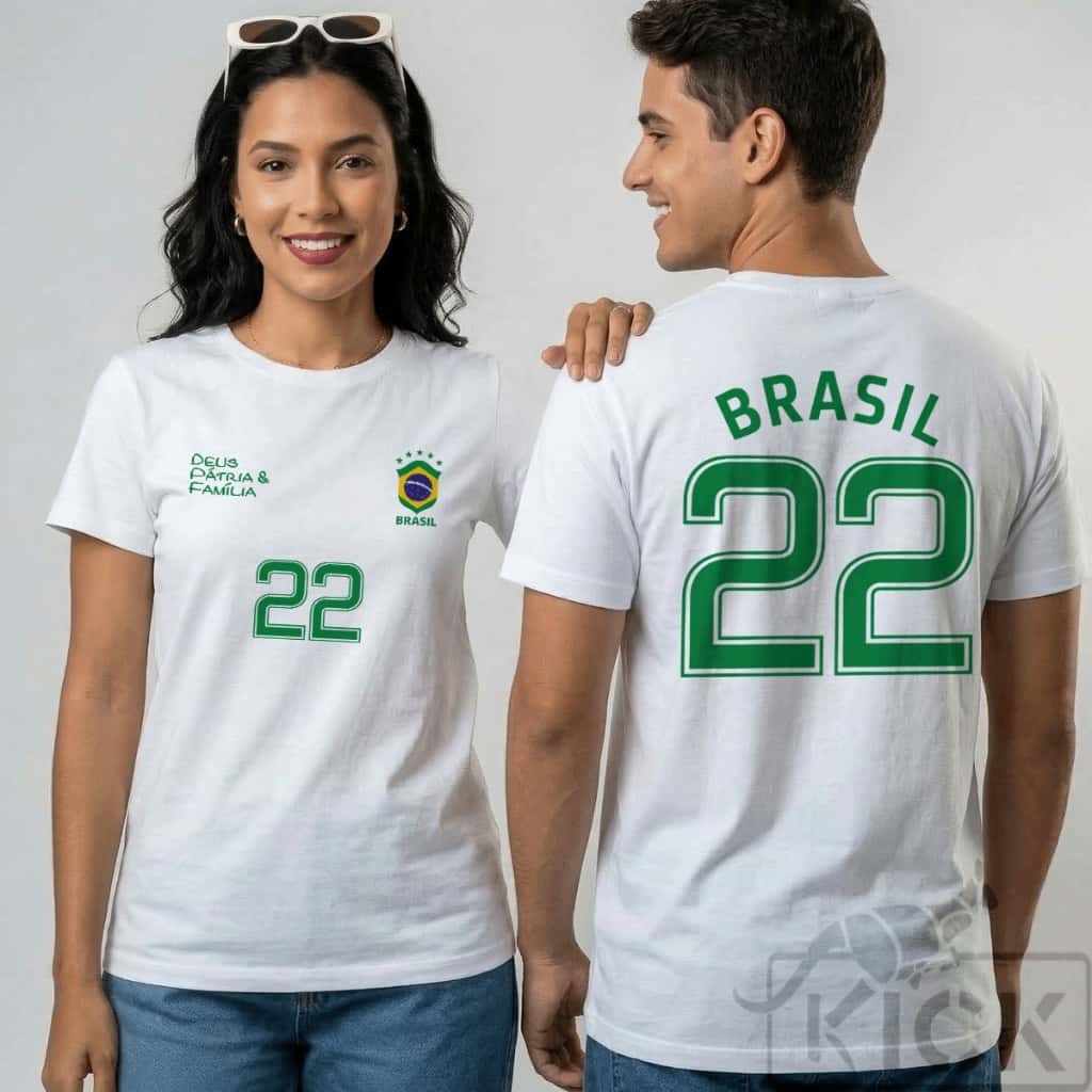 Camiseta "Brasil Deus Pátria & Família" T-Shirt Unissex em Algodão Estampa Premium Copa do Mundo 2026, imagem 1 de 1