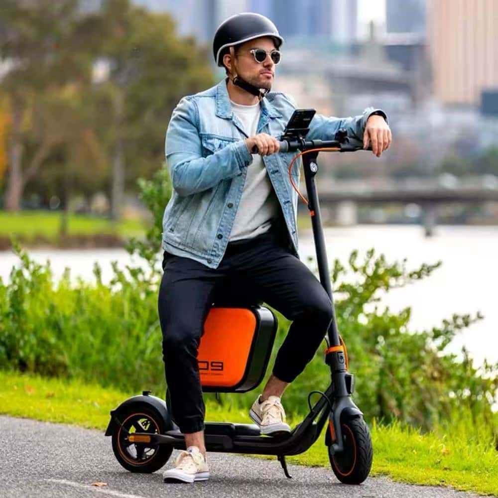 Patinete com Banco Elétrico Dobrável 350W | Autonomia 35KM + Velocidade 30KM/H | Suporta até 150KG, imagem 1 de 1